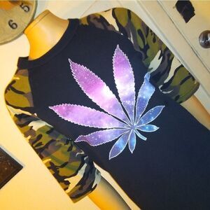 Pro 5 T-shirt , size small
